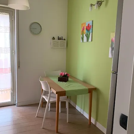 Sweet Almonds House *